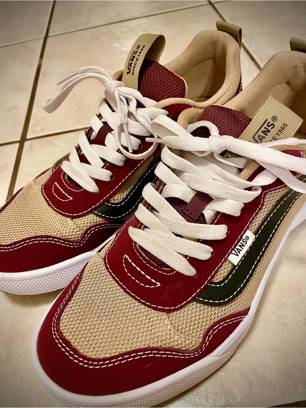Vans Range EXP - Picture 2 of 8